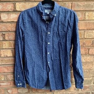 Express 100% Cotton Soft Wash Men’s Blue Patterned Button-Down Shirt